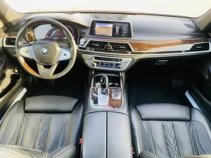 2020 بي أم دابليو الفئة - 7 740Li