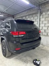 2016 جييب جراند شيروكي Laredo X