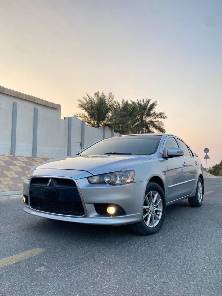 2015 ميتسوبيشي لانسر EX