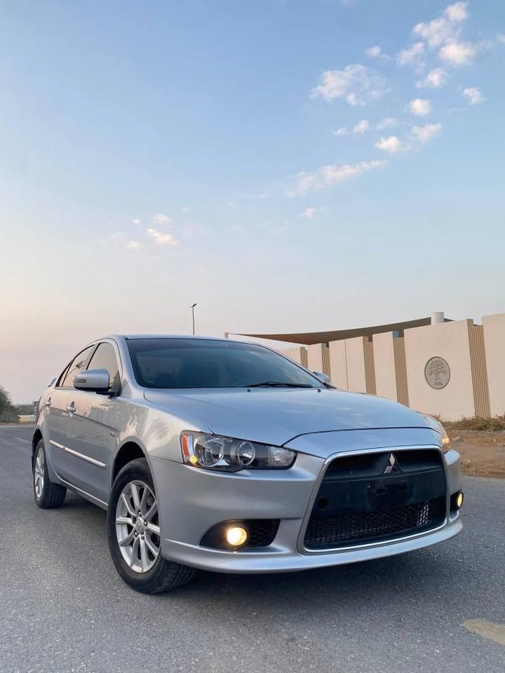 2015 ميتسوبيشي لانسر EX