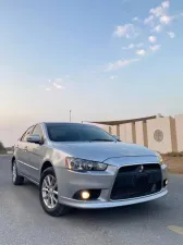 2015 ميتسوبيشي لانسر EX