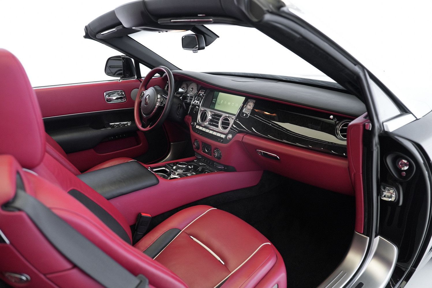 2017 رولز رويس دون Mansory