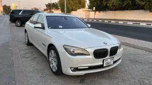 2010 بي أم دابليو الفئة - 7
