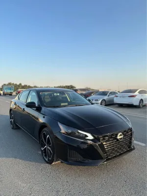 2025 نيسان سنترا SR