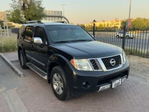 2010 نيسان باثفايندر SL