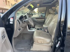2010 نيسان باثفايندر SL
