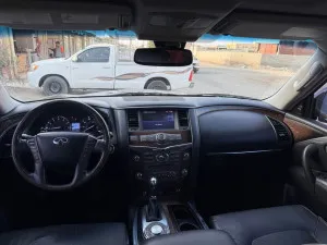 2014 Infiniti QX80 Premium select