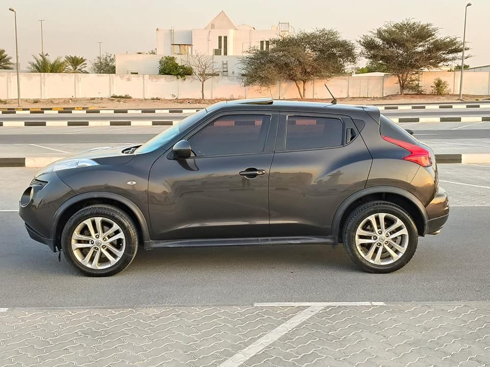 2013 نيسان جوك S