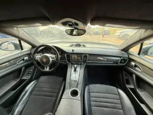 2016 بورش باناميرا GTS Sport Turismo