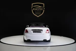 2019 رولز رويس دون Black Badge