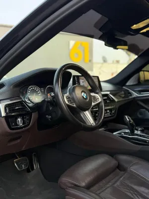 2018 BMW 5-Series 550i
