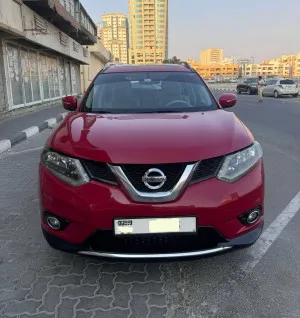 2015 نيسان اكس تريل SL