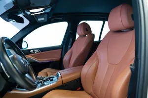 2022 بي أم دابليو اكس - 5 sDrive40i s