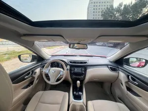 2015 نيسان اكس تريل SL