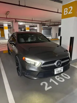 2019 مرسيدس-بنز الفئة - A A220 Sedan