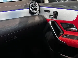 2024 مرسيدس-بنز الفئة - A A220 Sedan