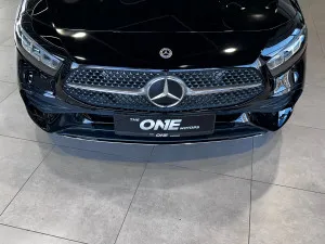 2024 مرسيدس-بنز الفئة - A A220 Sedan