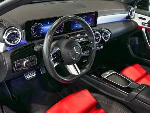 2024 مرسيدس-بنز الفئة - A A220 Sedan