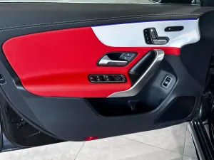2024 مرسيدس-بنز الفئة - A A220 Sedan