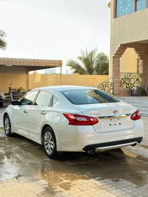 2016 نيسان آلتيما SV