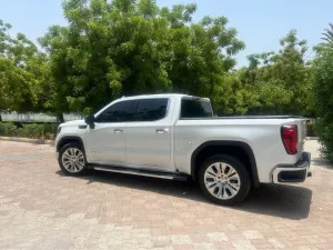 2020 جي أم سي سييرا Denali