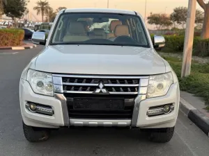 2016 Mitsubishi Pajero GT