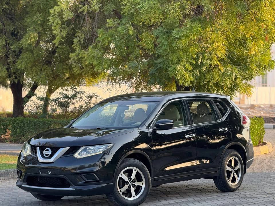 2015 نيسان اكس تريل ST
