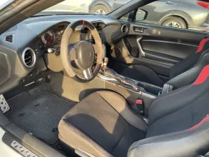2015 تويوتا ٨٦ GT 86