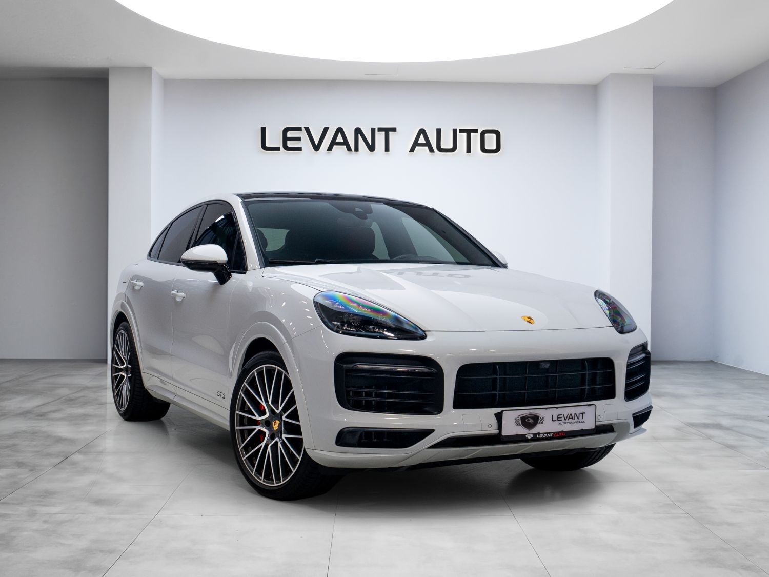 2022 Porsche Cayenne || GTS 4.0L (455 HP)