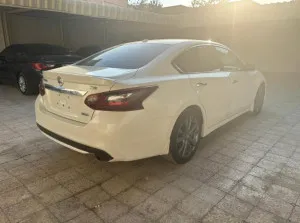 2018 نيسان آلتيما SR