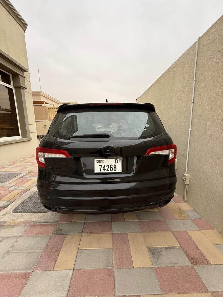 2022 هوندا بايلوت Special Edition