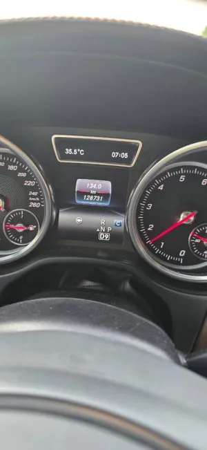 2017 مرسيدس-بنز GLS - جي ال اس GLS 550 4MATIC