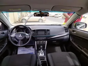 2017 Mitsubishi Lancer GL