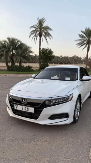 2018 هوندا أكورد LX