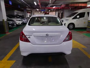 2019 نيسان صني S