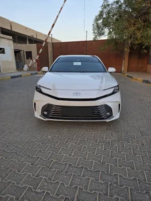 2025 Toyota Camry GLE