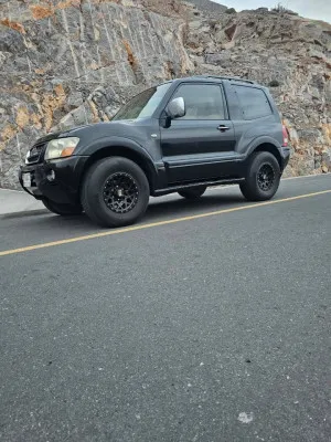2005 Mitsubishi Pajero GLS