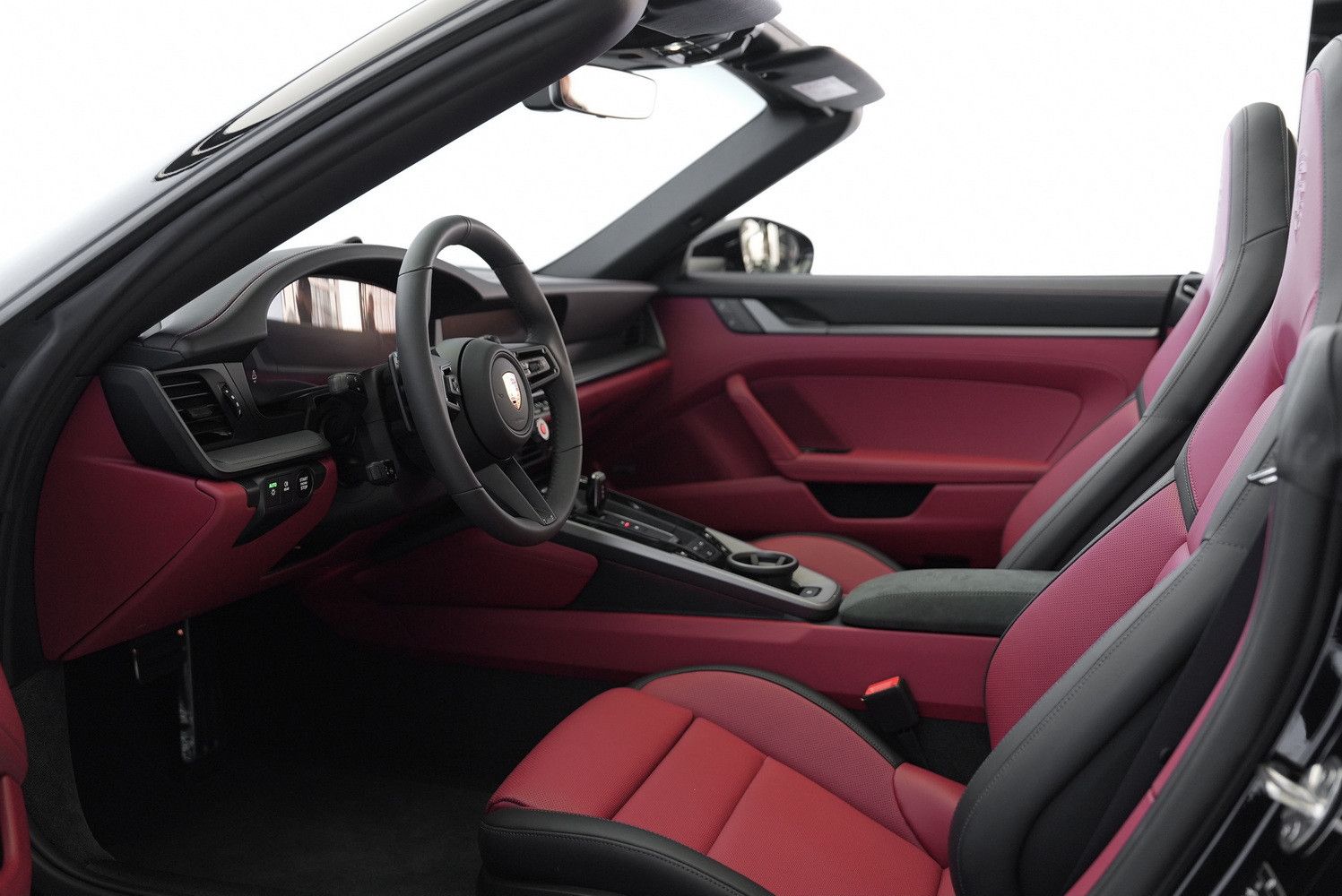 2025 بورش 911 كاريرا Carrera 4 Cabriolet