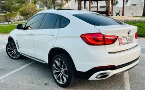 2015 BMW X6 50i