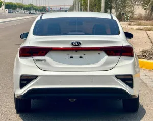 2020 كيا سيراتو Koup