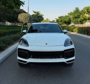 2020 بورش كاين S Platinum Edition