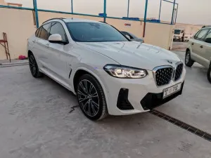 2023 بي أم دابليو اكس - 4 M