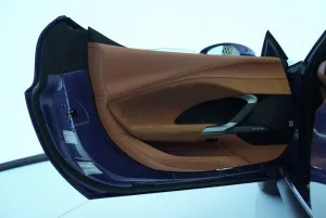 2025 فيراري 296 جي تي بي GTB