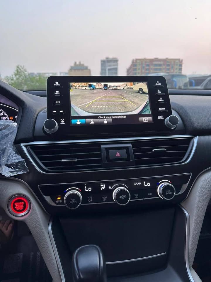 2019 هوندا أكورد EX