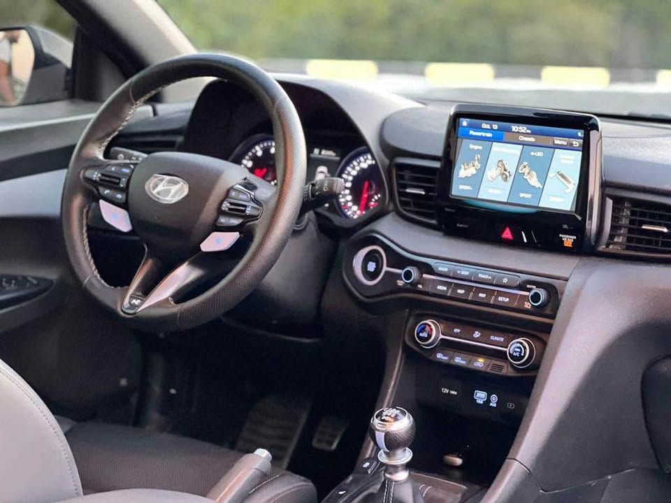 2019 هيونداي فوليستر Turbo R-Spec