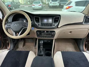 2017 هيونداي توسان Limited