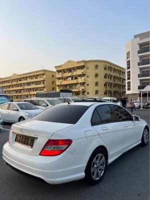 2010 مرسيدس-بنز آلفئة - C C200