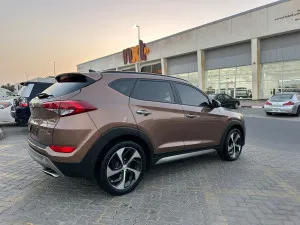 2017 هيونداي توسان Limited