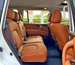2012 نيسان باترول LE TITANIUM