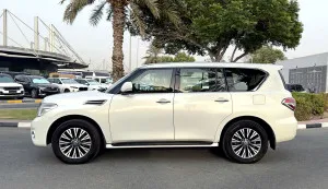 2012 نيسان باترول LE TITANIUM